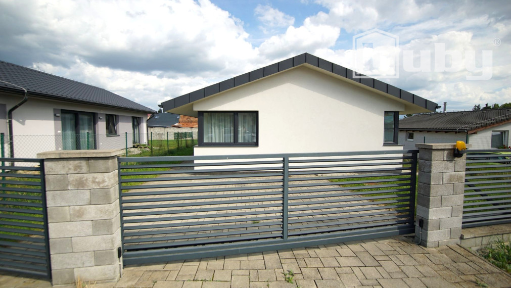 Na predaj 4 iz rodinný dom bungalov, v Martine, časť Nový Martin.