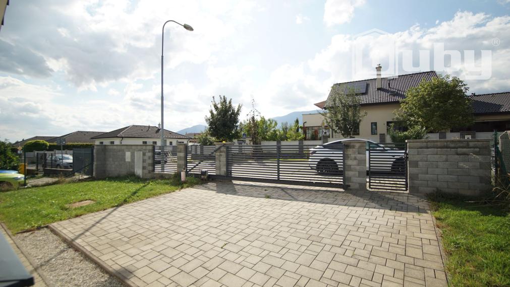 Na predaj 4 iz rodinný dom bungalov, v Martine, časť Nový Martin.