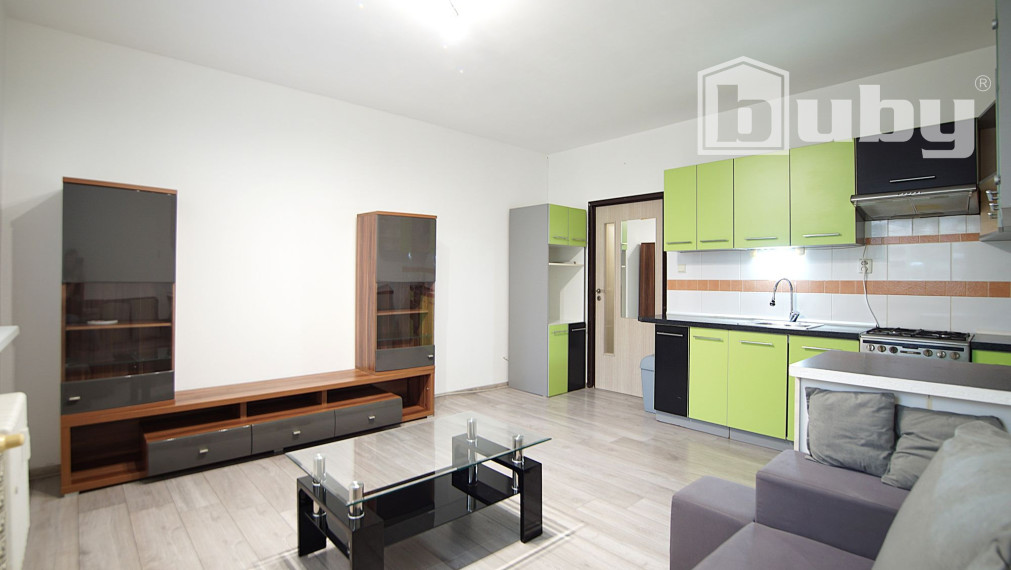 Prenajmem 2 izbový byt (49 m2), na sídlisku Záturčie, Martin.