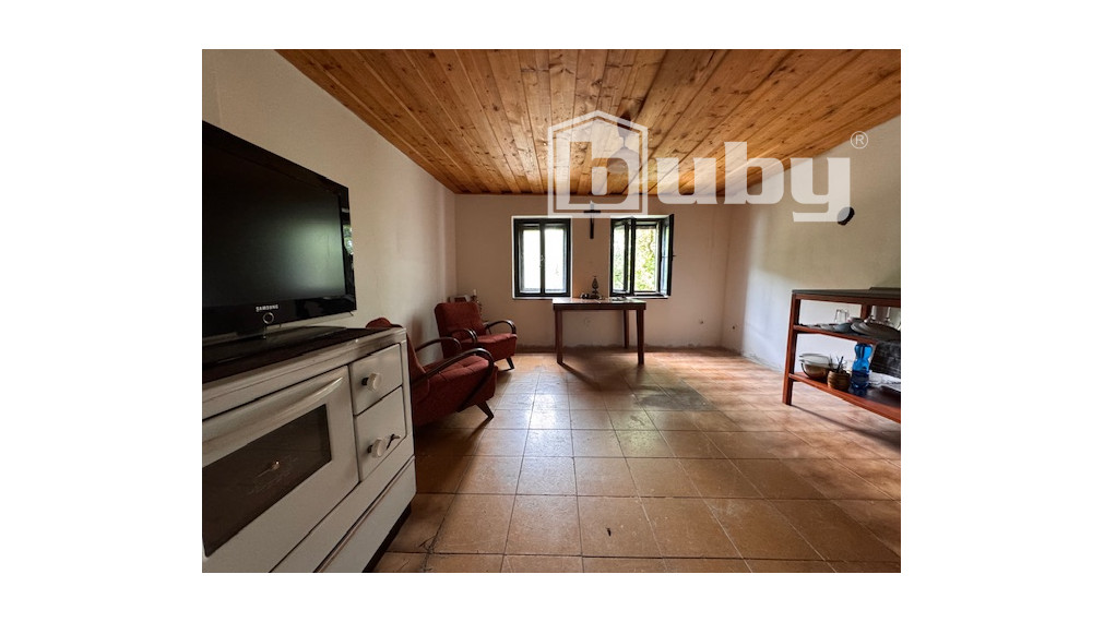 Chalupa s pozemkom 776 m2, Dolná Maríková - Hadoše