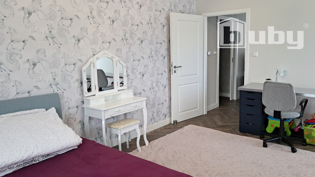 PRENÁJOM-MODERNÝ,ZARIADENÝ 3 IZB.BYT, BRVNIŠTE, POV.BYSTRICA