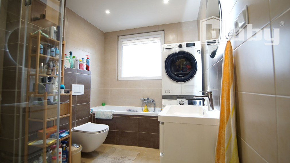 Na predaj 3 izbový byt po kompletnej rekonštrukcii, Martin - Priekopa.