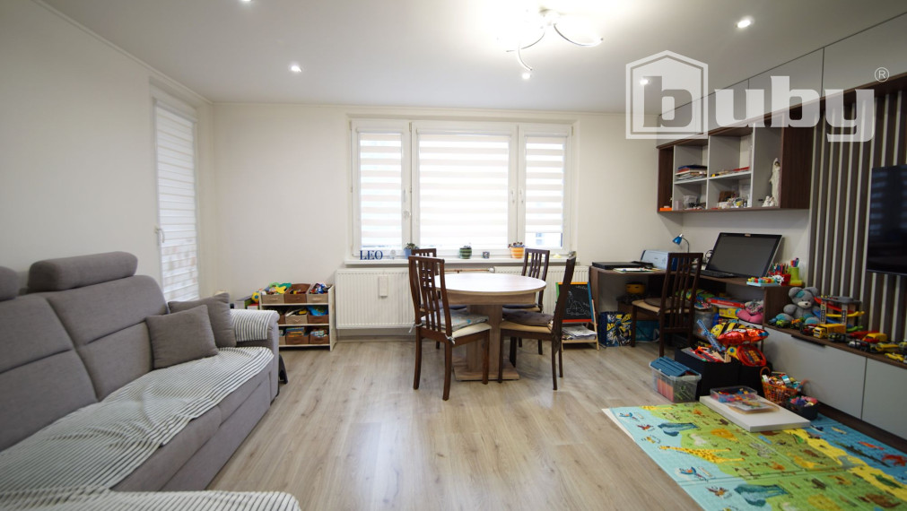 Na predaj 3 izbový byt po kompletnej rekonštrukcii, Martin - Priekopa.