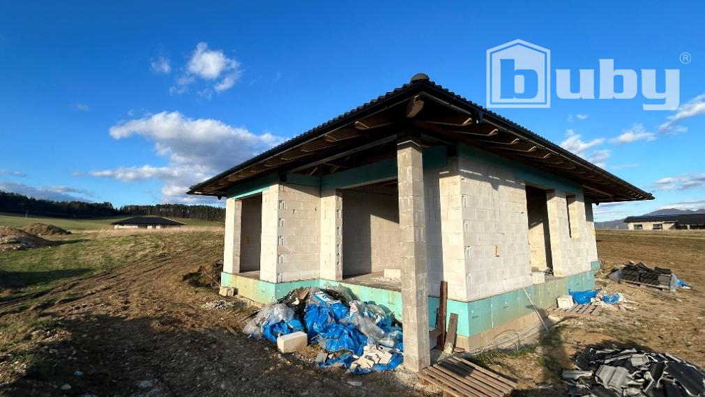 Rodinný dom - bungalov na predaj, Slovany, okres Martin.