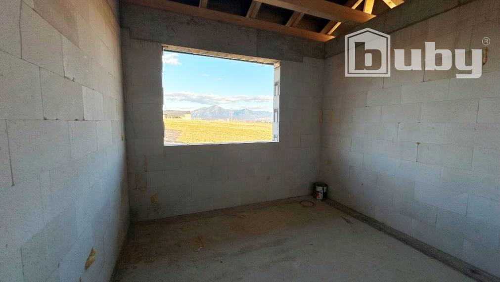 Na predaj rodinný dom - bungalov, obec Slovany, okres Martin.