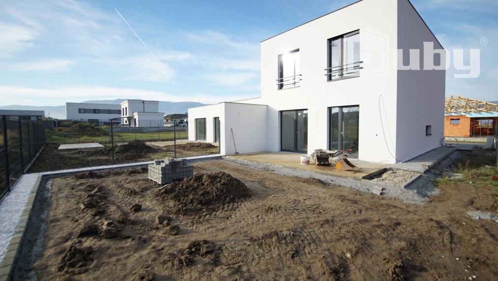 Predám novostavbu rodinného domu, v Martine - Tomčany.