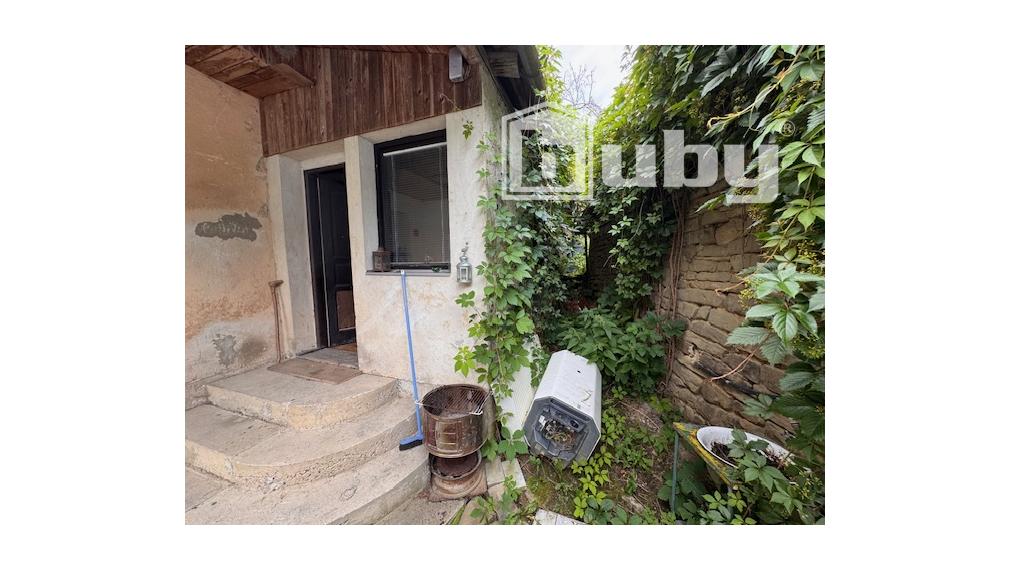 Chalupa s pozemkom 776 m2, Dolná Maríková - Hadoše