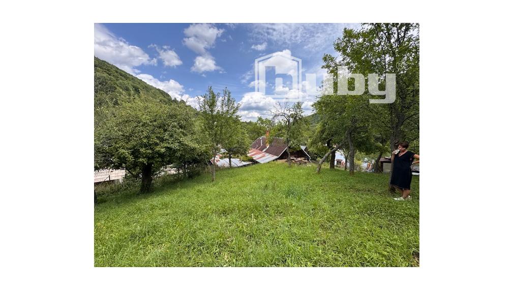 Chalupa s pozemkom 776 m2, Dolná Maríková - Hadoše