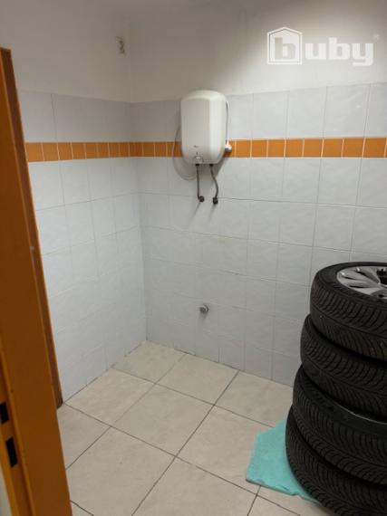 Prenájom skladové priestory 100 m2, Žilina Solinky