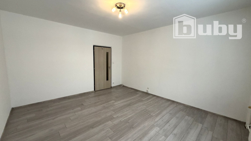 Na prenájom 2 izbový byt v  Záturčí, Martin.