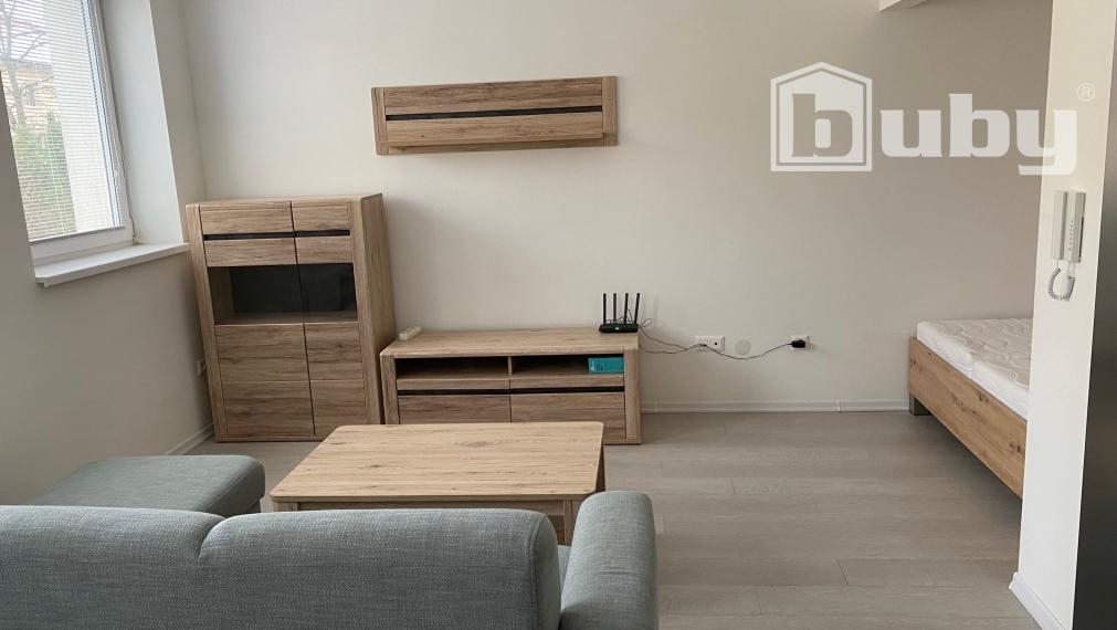 Prenájom1 izbový byt 39 m2, v novostavbe, Martin Podháj