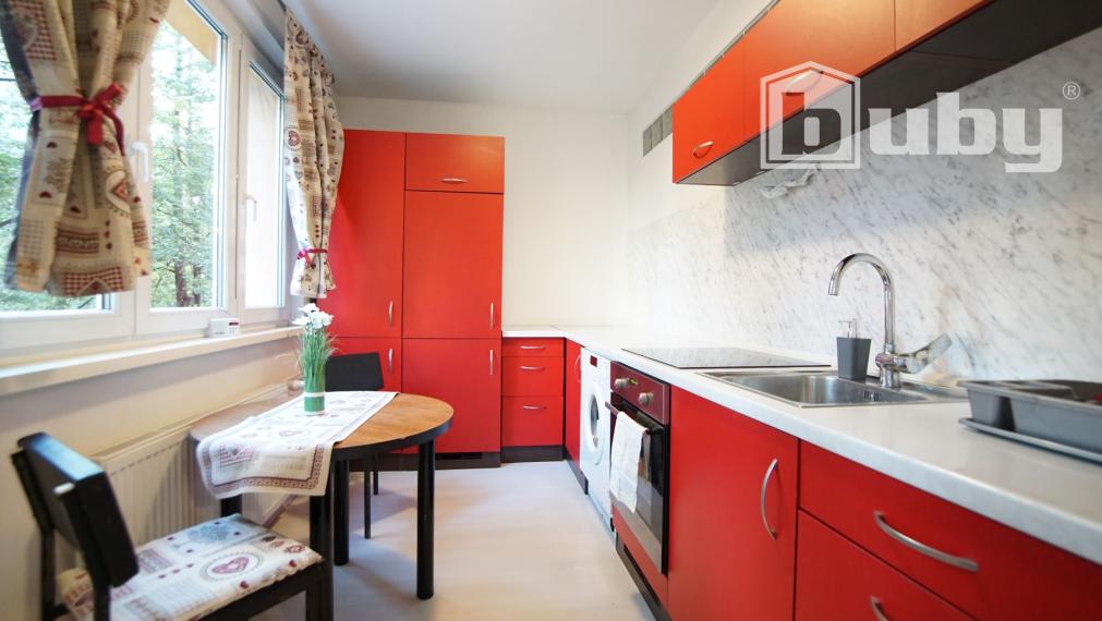 Na prenájom pekný 2 izbový byt (53 m2), na Bulvári v Žiline.