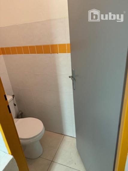 Prenájom skladové priestory 100 m2, Žilina Solinky