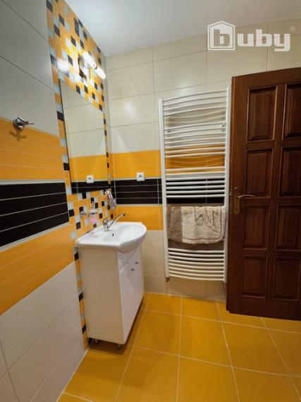 Rodinný dom 250 m2, pozemok 350 m2, predaj, Kunerad