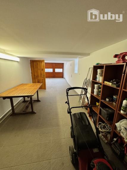 Rodinný dom 250 m2, pozemok 350 m2, predaj, Kunerad