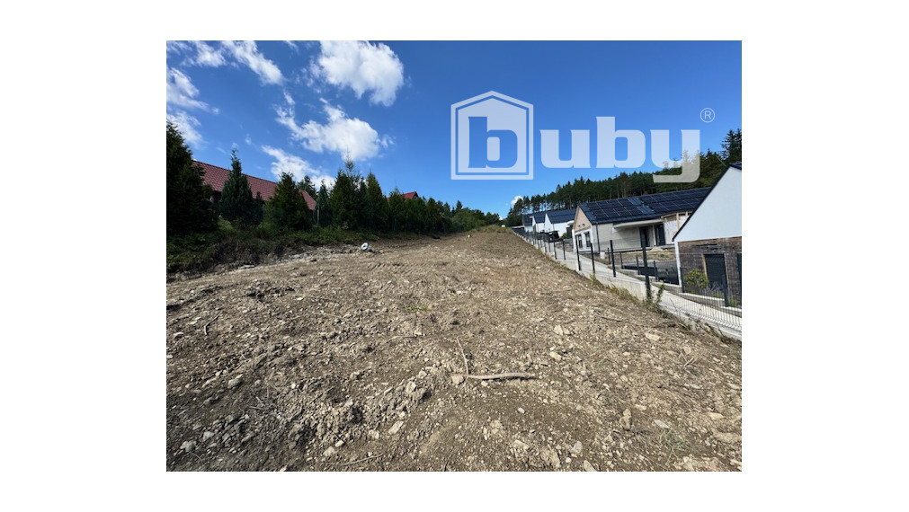 Stavebný pozemok 750 m2 so stavebným povolením na 5 izb dom, predaj, Lietava