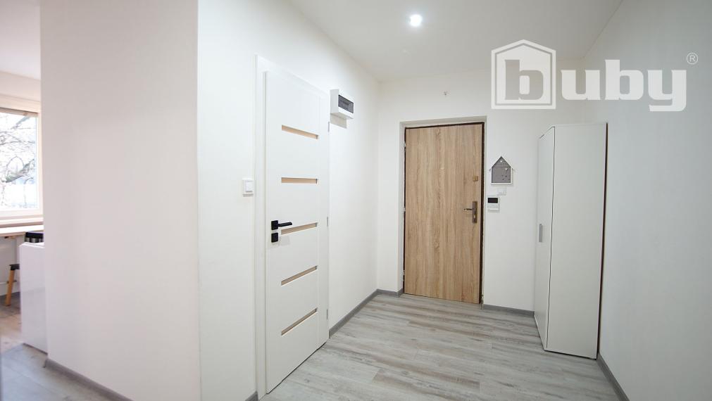 Prenajmem 2 izbový byt v centre Martina, Thurzova ulica.