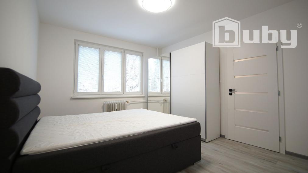 Prenajmem 2 izbový byt v centre Martina, Thurzova ulica.