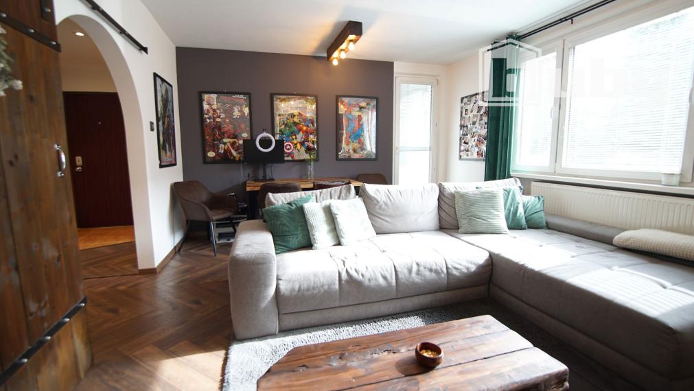 Na predaj zrekonštruovaný 3 izbový byt, 73 m2, Martin - Priekopa.