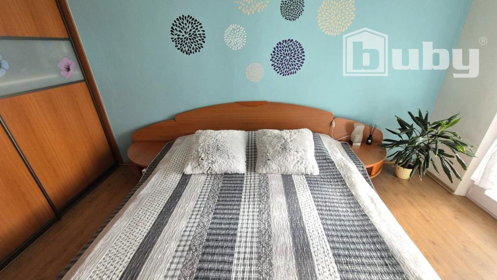 Ponúkam na predaj 3 izbový byt, 60 m2, v Záturčí, v Martine.