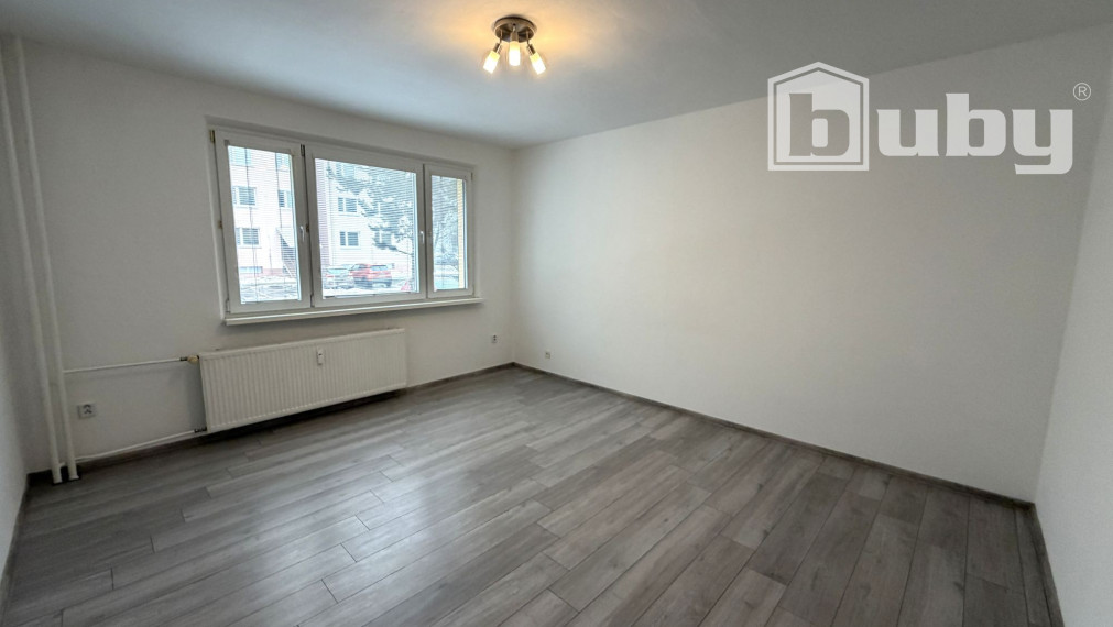 Na prenájom menší 2 izbový byt v Martine, časť Záturčie.