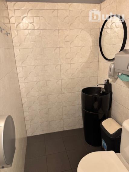 Obchodné priestory 145 m2, prenájom v centre Žiliny