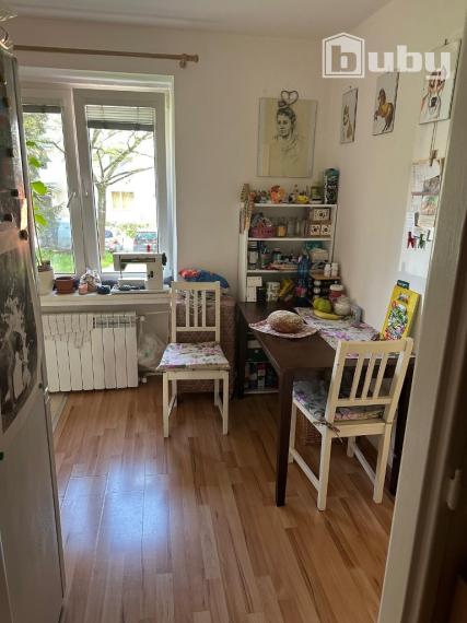 PREDAJ 1 IZBOVÝ BYT LÁNSKA POVAŽSKÁ BYSTRICA