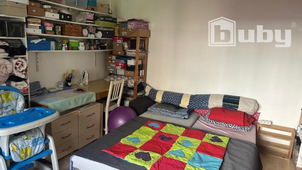 PREDAJ 1 IZBOVÝ BYT LÁNSKA POVAŽSKÁ BYSTRICA