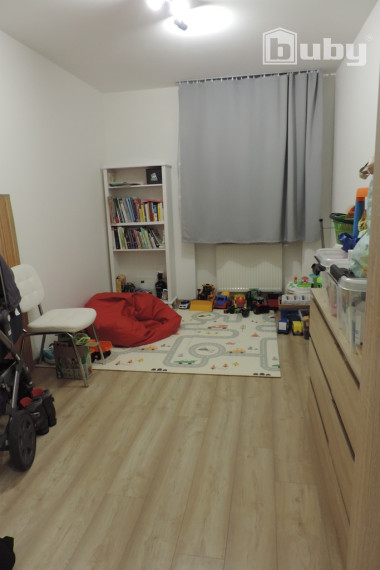 PREDAJ 3 IZBOVÝ BYT S PARKOVACÍM MIESTOM, POV.BYSTRICA, ZĽAVA !