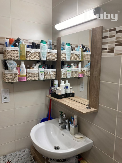 PREDAJ 3 IZBOVÝ BYT S PARKOVACÍM MIESTOM, POV.BYSTRICA, ZĽAVA !