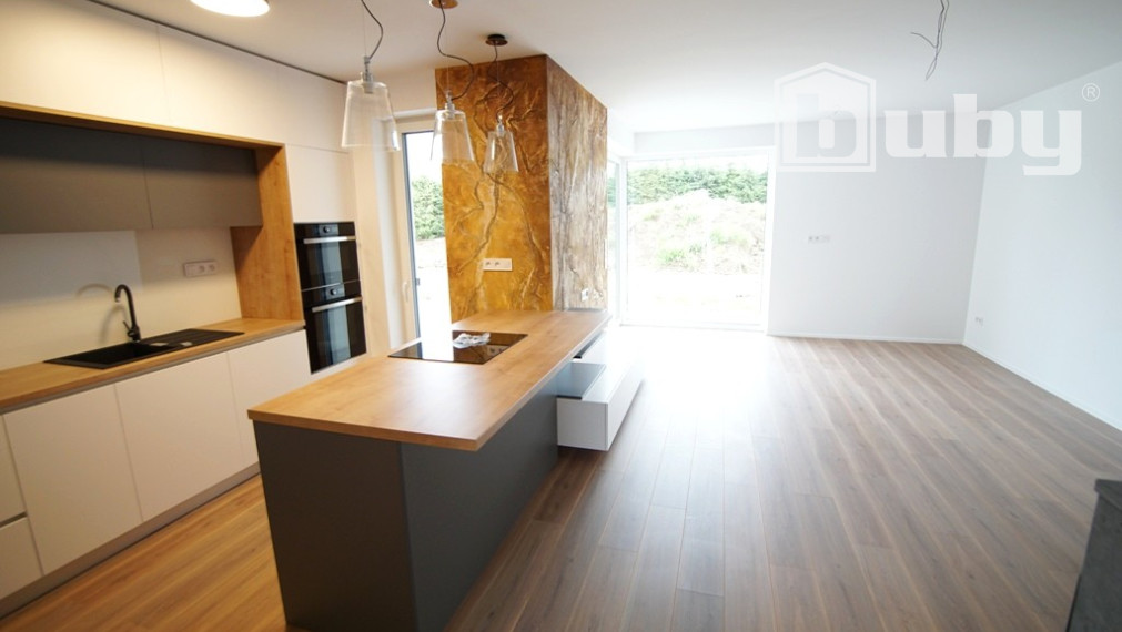 Na prenájom rodinný dom, novostavba v obci Diaková, pri Martine.