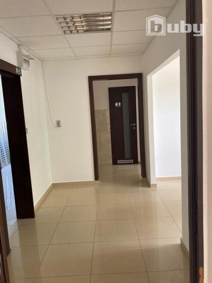 PREDAJ 3IZB. BYT STRED, POVAŽSKÁ BYSTRICA, ZĽAVA !