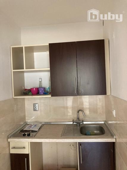 PREDAJ 3IZB. BYT STRED, POVAŽSKÁ BYSTRICA, ZĽAVA !