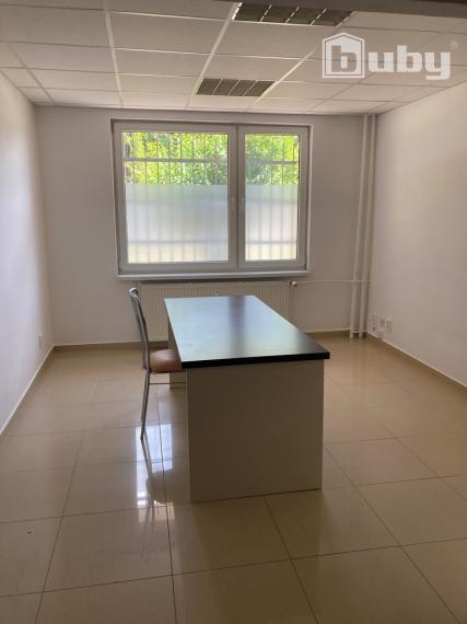 PREDAJ 3IZB. BYT STRED, POVAŽSKÁ BYSTRICA, ZĽAVA !