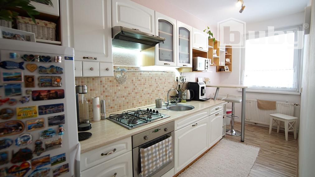 Na predaj 3 izbový byt 60 m2, Záturčie, Martin.