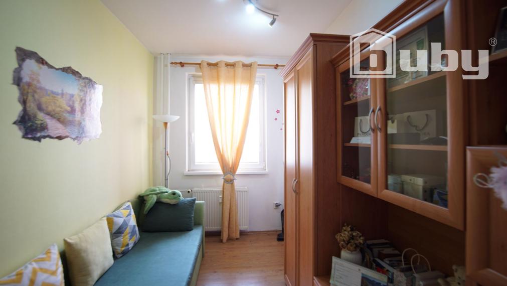 Na predaj 3 izbový byt 60 m2, Záturčie, Martin.