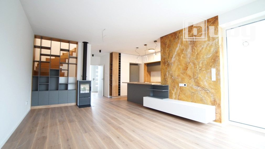 Prenajmem rodinný dom, novostavba v obci Diaková, pri Martine.