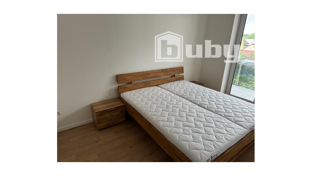 Prenájom 2 izbový byt 47 m2, balkón a park. miesto, Martin