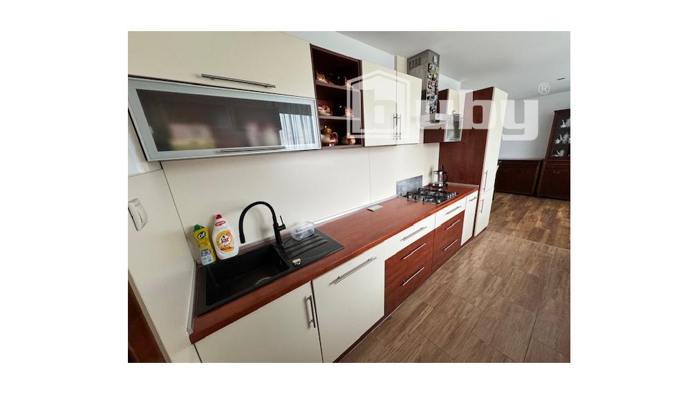 Rodinný dom 250 m2, pozemok 350 m2, predaj, Kunerad