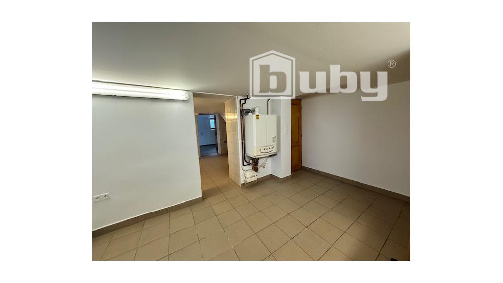 Rodinný dom 250 m2, pozemok 350 m2, predaj, Kunerad