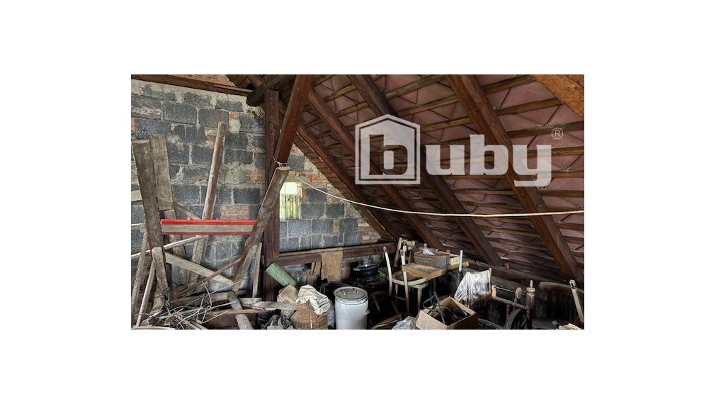 Rodinný dom, pozemok 1009 m2, predaj, Papradno