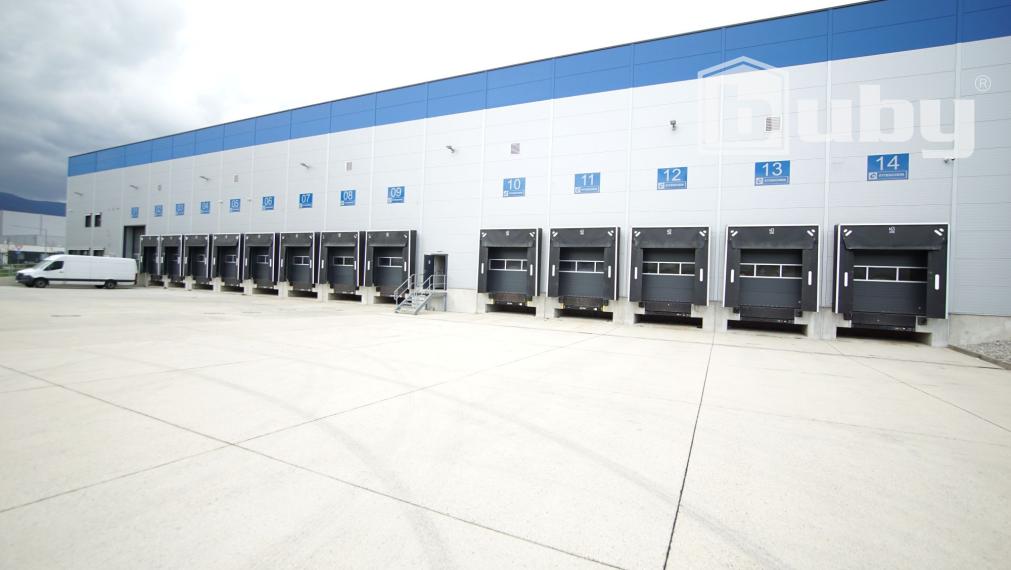 Výrobno skladovacie priestory na prenájom, od 2000 m2, Martin.