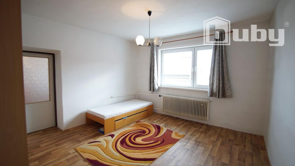 Na predaj rodinný dom, Kláštor pod Znievom, okres Martin,  770 m2 pozemok.