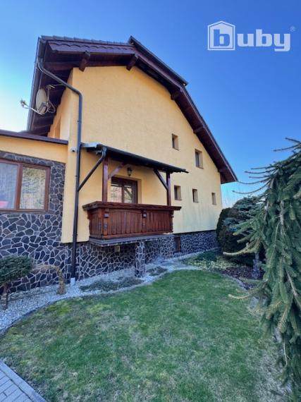 Rodinný dom 250 m2, pozemok 879m2, predaj, Kunerad