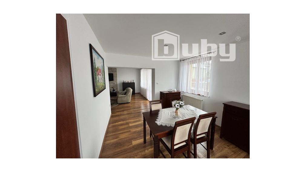 Rodinný dom 250 m2, pozemok 879m2, predaj, Kunerad
