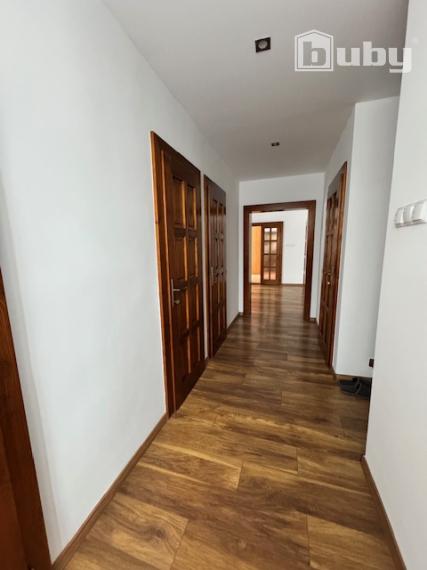 Rodinný dom 250 m2, pozemok 879m2, predaj, Kunerad