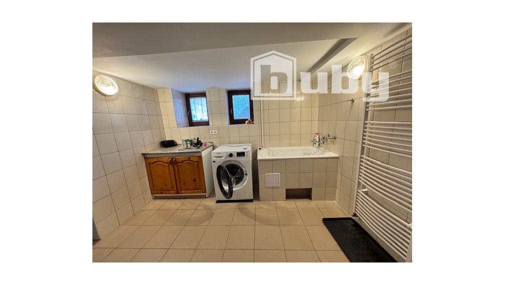 Rodinný dom 250 m2, pozemok 879m2, predaj, Kunerad