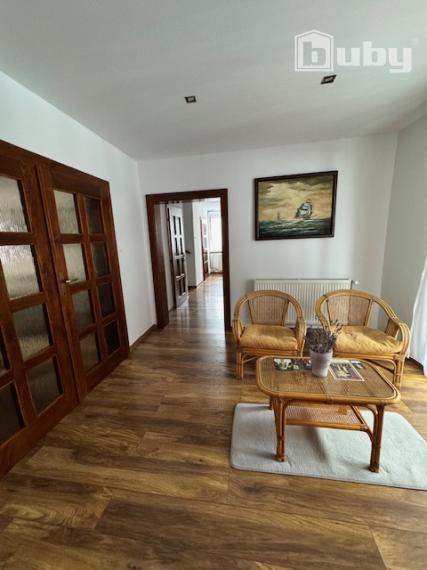 Rodinný dom 250 m2, pozemok 879m2, predaj, Kunerad