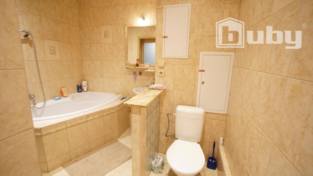 Veľký 3 izbový byt na predaj, Záturčie - Martin, 78 m2.