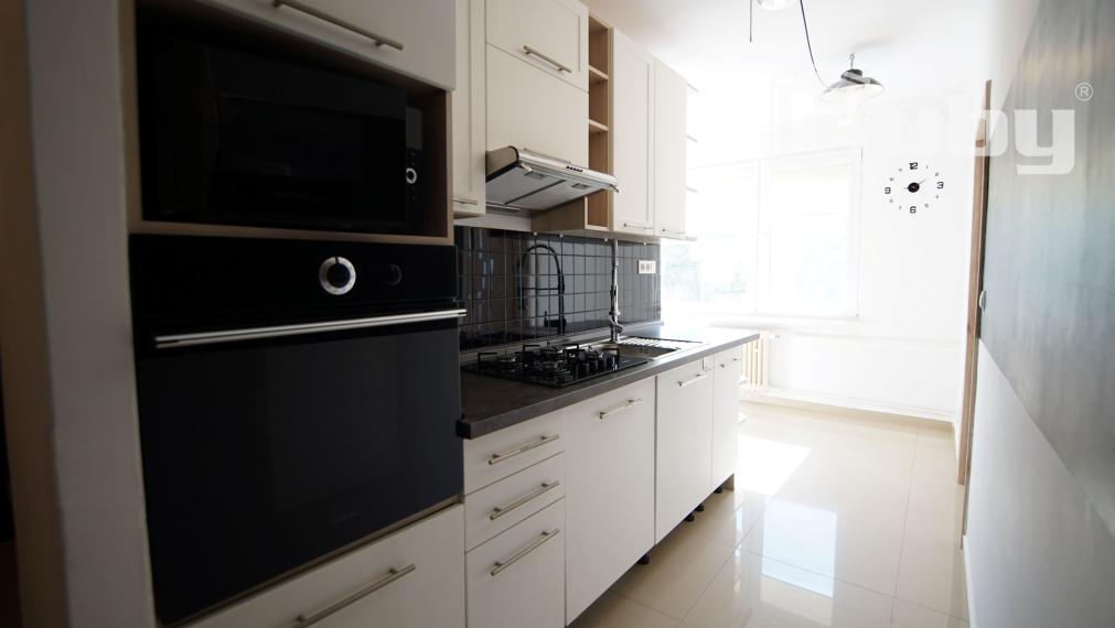 Na predaj 3 izbový byt v centre Martina, kompletná rekonštrukcia, 65 m2.